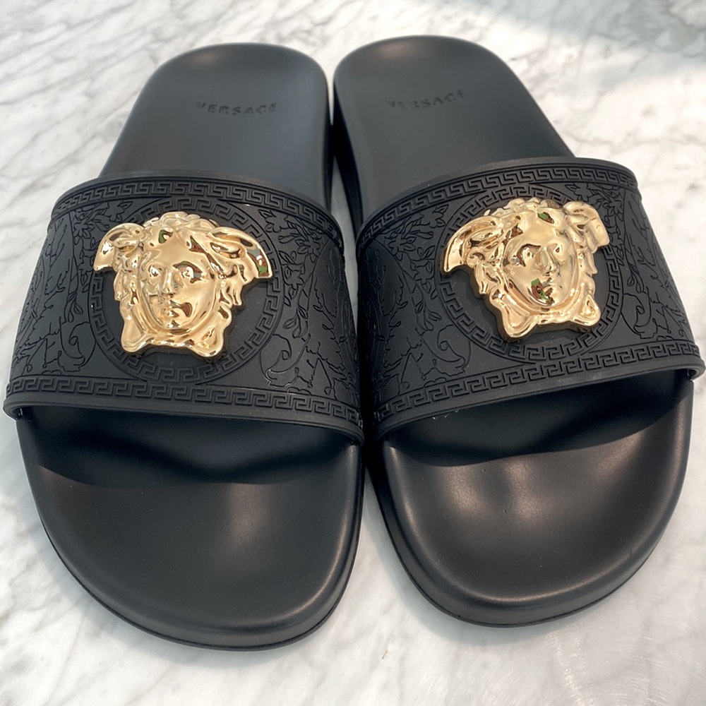 Authentic VERSACE rubber pool slides size 38 EU, 8 US